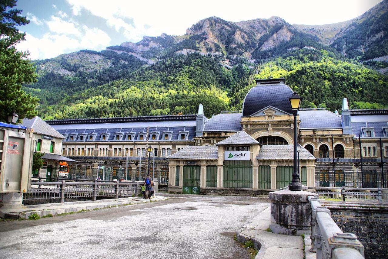 La Cabana Канфранк Екстер'єр фото